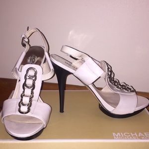 Michael Kors Ring T Strap 7.5 M